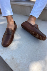 CALVI – Mocassins Bride Cuir – Homme – Café
